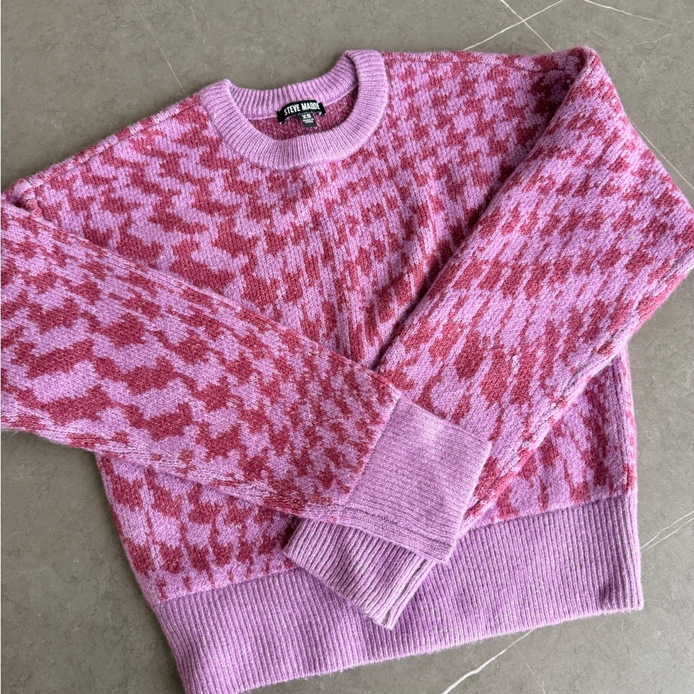 Steve Madden Pink and Purple Knit Sweater